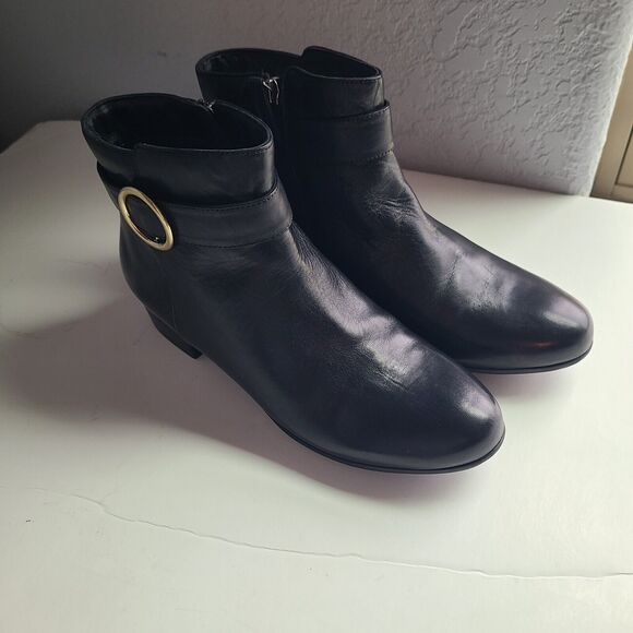 Trotters Melody Women's Boot Bootie Leather Gold‎ Size Low heel 9M NEW no BOX - Picture 1 of 6